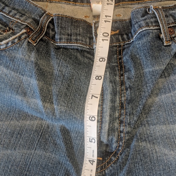 Lucky Brand Classic Fit Long Length Jeans - Picture 6 of 7